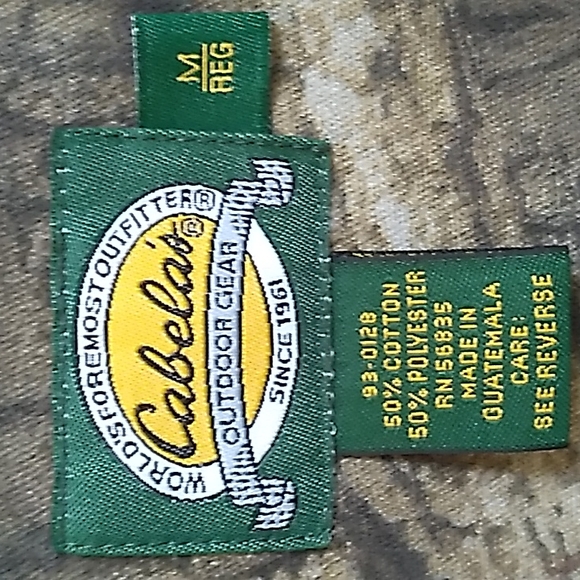 Cabela's Camo Advantage Timber Long Sleeve Button Up Shirt. Size Medium - Picture 6 of 6